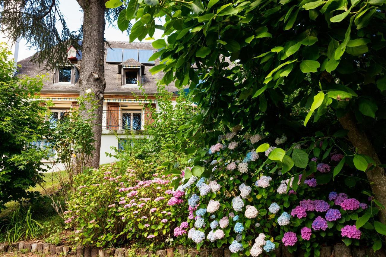 La Demeure Aux Pins Bed and Breakfast Lourdes Exterior foto